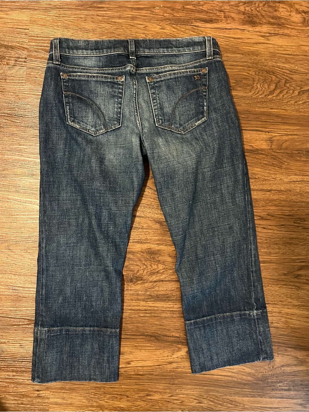 Joes Jean Y2K capri run small - Picture 2 of 7
